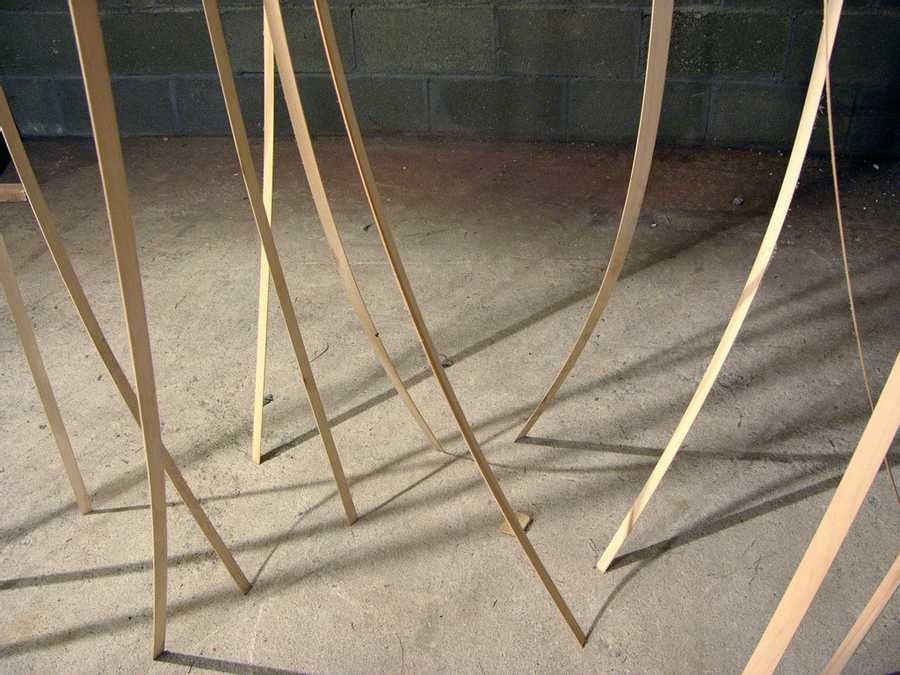 Detail of slats touching down.